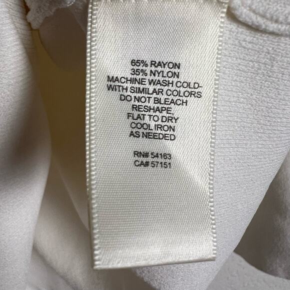 Eliza J Ivory Bell Cutout Sleeve Knit Blouse Top Size XL - Picture 9 of 9